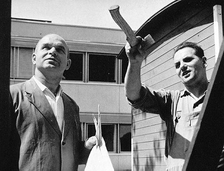 Adolf Gucker-Keller mit Anschläger Räthlisberger
